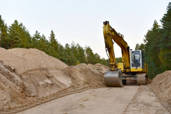 Cost of Unpaved Road Grading in Tallahassee